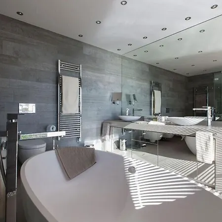 With Private Pool In Roquebrune-cap-martin