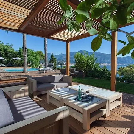 With Private Pool In Roquebrune-cap-martin Apartament Mentona