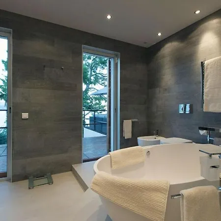 With Private Pool In Roquebrune-cap-martin * Menton